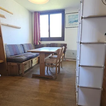 - Inout - 6 Beds Flat J-c4 شقة